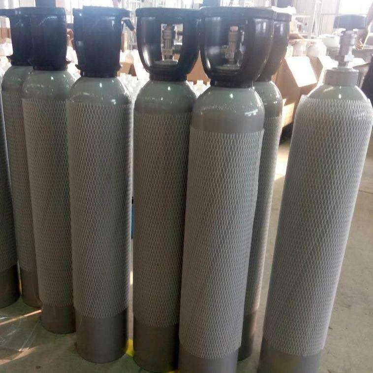 鄭州標準氣體廠家與混合氣在使用時的注意事項